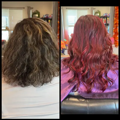 Brittany’s transformation is one I’ll never forget. After experiencing significant hair loss from sy(..)