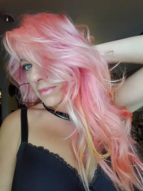 Denver Haircuts and Color specializing in precision haircuts, long layers, butterfly haircut, butter(..)